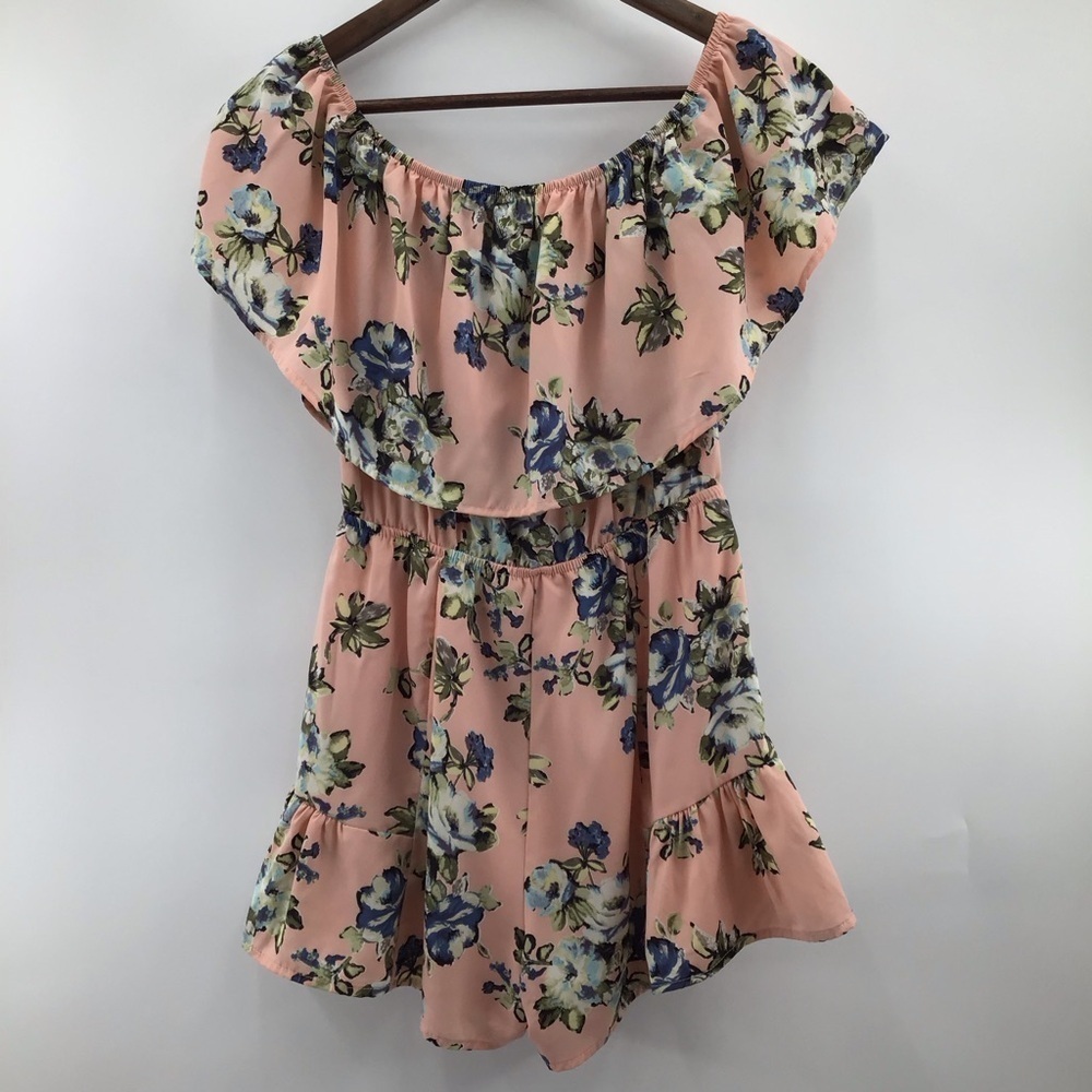 Off-Shoulder Floral Ruffle Romper - Picture 3 of 10
